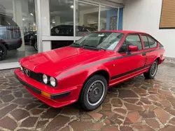 Rosso Usata 1981 Alfa Romeo Alfetta Tre volumi | 19.900 €