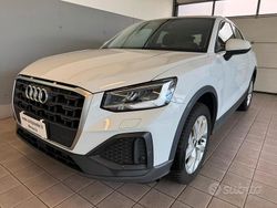 Bianco Usata 2023 Audi Q2 Business SUV | 23.750 € (Buon prezzo)