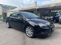 Nero Usata 2008 Ford Focus Cabriolet Cabrio | 3990 €