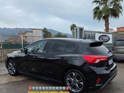 Nero Usata 2020 Ford Focus ST Tre volumi | 16.490 € (Buon prezzo)