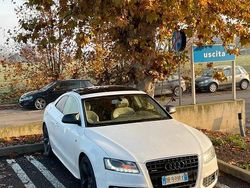Bianco Usata 2009 Audi A5 S-Line Coupé | 9000 €