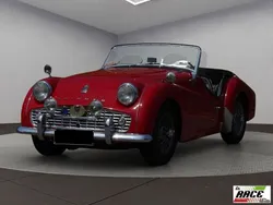 Rosso Usata 1962 Triumph TR3 Cabrio | 38.000 €