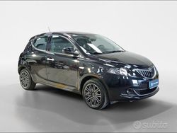 Nero Usata 2022 Lancia Ypsilon Due volumi | 13.500 € (Cara)