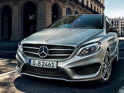 Nero Usata 2017 Mercedes 180 Executive Tre volumi | 12.900 € (Ottimo prezzo)