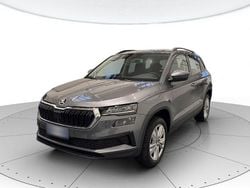 Grigio Usata 2025 Skoda Karoq Executive SUV | 25.300 € (Buon prezzo)