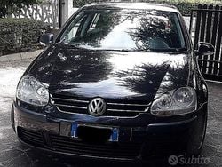 Nero Usata 2007 VW Golf V Tre volumi | 5000 € (Molto cara)