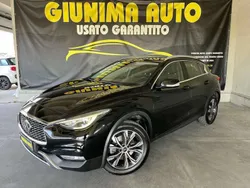 Infiniti QX30
