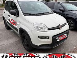 Bianco perla Usata 2023 Fiat Panda 4x4 Wild Due volumi | 16.500 € (Buon prezzo)