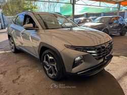 Argento Usata 2022 Hyundai Tucson SUV | 27.000 € (Buon prezzo)