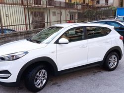Bianco Usata 2016 Hyundai Tucson Classic SUV | 14.800 € (Molto cara)