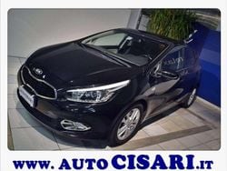 Nero Usata 2015 Kia Ceed Due volumi | 11.800 € (Molto cara)