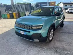 Azzurro Usata 2024 Jeep Avenger Altitude SUV | 21.990 € (Buon prezzo)