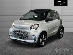 Bodypanel in cool silver metal Usata 2022 Smart ForTwo Electric Drive Passion Coupé | 13.500 € (Ottimo prezzo)