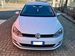 Bianco Usata 2013 VW Golf Highline Tre volumi | 8500 € (Buon prezzo)