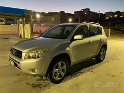 Usata 2008 Toyota RAV4 SUV | 5000 € (Buon prezzo)