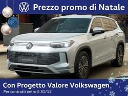 Dolomite silver metallizzato Nuova 2025 VW Tayron Life SUV | 45.984 € (Super prezzo)