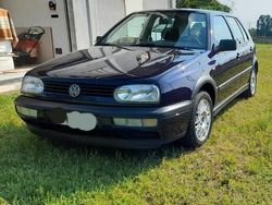 Blu Usata 1997 VW Golf III Tre volumi | 7000 € (Molto cara)