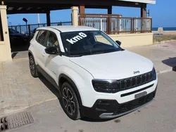 Bianco Nuova 2025 Jeep Avenger Summit SUV | 25.950 € (Buon prezzo)