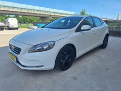 Bianco Usata 2015 Volvo V40 Summum Station wagon | 9900 € (Cara)