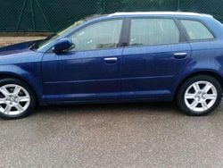 Blu/azzurro Usata 2011 Audi A3 Sportback Ambition Due volumi | 5499 € (Ottimo prezzo)