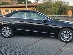Nero Usata 2010 Mercedes E200 Luxury Cabrio | 15.000 € (Buon prezzo)