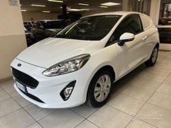 Bianco metallizzato Usata 2019 Ford Fiesta Business Edition Due volumi | 7900 € (Super prezzo)