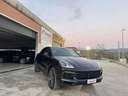 Nero Usata 2021 Porsche Cayenne Coupe Coupé | 64.990 € (Ottimo prezzo)