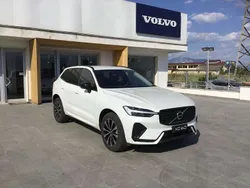 Crystal white Nuova 2025 Volvo XC60 Plus SUV | 56.700 € (Ottimo prezzo)