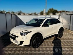 Bianco Usata 2024 Fiat 600 La Prima Tre volumi | 23.460 € (Buon prezzo)