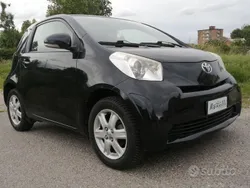 Nero Usata 2010 Toyota iQ Due volumi | 6300 € (Buon prezzo)