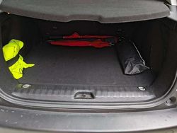 Bianco Usata 2018 Peugeot 2008 Allure SUV | 11.000 € (Buon prezzo)