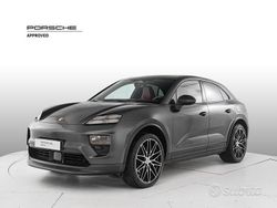Grigio vulcano metallizzato Usata 2024 Porsche Macan SUV | 99.500 €