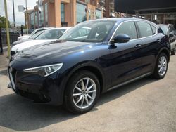 Blu Usata 2019 Alfa Romeo Stelvio SUV | 26.800 € (Buon prezzo)