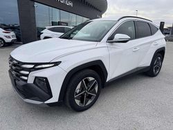Bianco Nuova 2025 Hyundai Tucson SUV | 32.500 € (Ottimo prezzo)