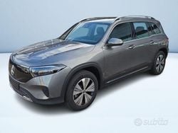 Grigio Nuova 2025 Mercedes EQB250+ Progressive SUV | 40.050 € (Ottimo prezzo)