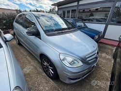 Grigio Usata 2008 Mercedes B200 Chrome Monovolume | 2500 € (Buon prezzo)