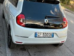 Bianco Usata 2021 Renault Twingo Intens Due volumi | 10.000 € (Buon prezzo)