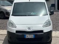 Bianco Usata 2014 Peugeot Partner Monovolume | 7200 € (Cara)