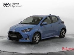 Blu Usata 2022 Toyota Yaris Active Tre volumi | 14.500 € (Buon prezzo)