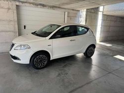 Bianco Usata 2015 Lancia Ypsilon Due volumi | 8000 € (Buon prezzo)