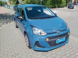 Blu Usata 2017 Hyundai i10 Comfort Due volumi | 7500 € (Buon prezzo)