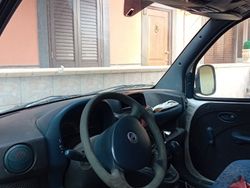 Bianco Usata 2002 Fiat Doblò Monovolume | 1650 € (Super prezzo)
