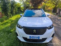 Bianco Usata 2020 Peugeot 2008 Allure SUV | 15.200 € (Cara)