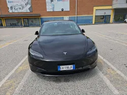 Nero Usata 2024 Tesla Model 3 Long Range Tre volumi | 39.000 € (Cara)