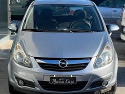 Grigio Usata 2008 Opel Corsa Club Tre volumi | 2500 € (Buon prezzo)