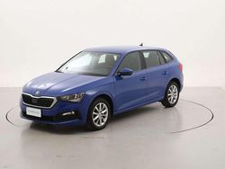 Blu Usata 2020 Skoda Scala Ambition Due volumi | 10.990 € (Buon prezzo)