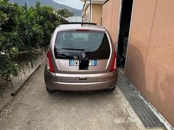 Grigio Usata 2009 Lancia Musa Monovolume | 4700 € (Buon prezzo)