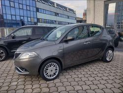 Grigio scuro Usata 2016 Lancia Ypsilon Silver Due volumi | 8900 € (Cara)