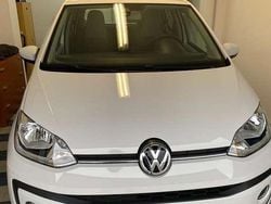 Bianco Usata 2017 VW up! Move Due volumi | 10.000 € (Molto cara)