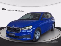 Blu chiaro di luna metalizzato Usata 2023 Skoda Fabia Ambition Tre volumi | 14.500 € (Buon prezzo)